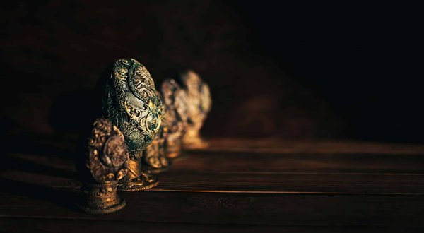 How do you choose the perfect wallpaper for a classic Victorian UK bedroom?